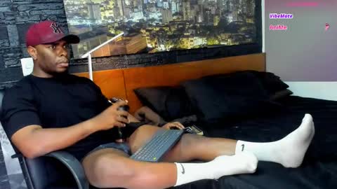 Snapshot of thomas_santtos01 chatting on 02/06/25, 12:48 thomas Santtos online show from 02/06/25, 12:48