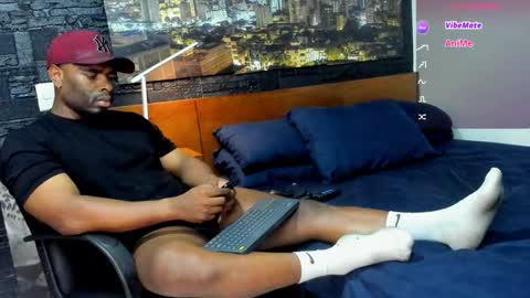 Snapshot of thomas_santtos01 chatting on 02/08/25, 02:47 thomas Santtos online show from 02/08/25, 02:47