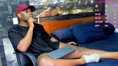 Snapshot of thomas_santtos01 chatting on 03/02/25, 01:49 thomas Santtos online show from 03/02/25, 01:49