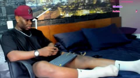 Snapshot of thomas_santtos01 chatting on 03/08/25, 03:13 thomas Santtos online show from 03/08/25, 03:13