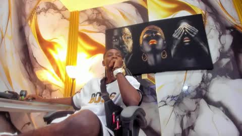 Thomas online show from 10/02/25, 03:35