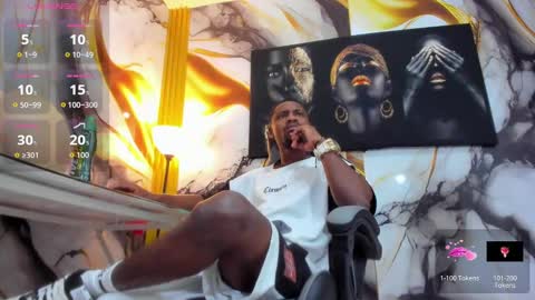 Thomas online show from 10/17/25, 03:31