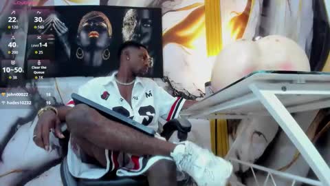 Thomas online show from 12/23/25, 04:10