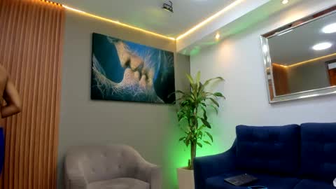 Thomas Valkov online show from 04/24/26, 11:56