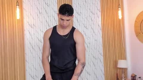 Thomas online show from 09/28/25, 12:32