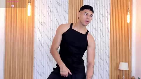 Thomas online show from 10/04/25, 12:03