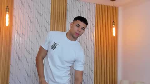 Thomas online show from 11/18/25, 11:25