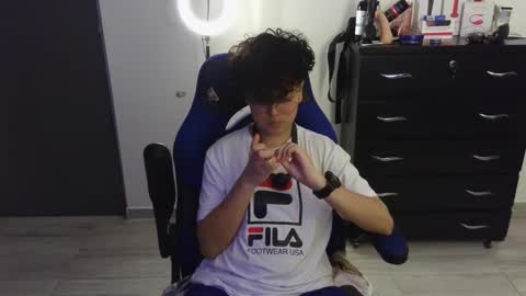 VALERIA online show from 02/11/25, 03:50