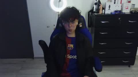 VALERIA online show from 02/18/25, 01:32