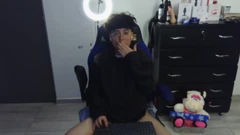 VALERIA online show from 03/06/25, 01:16