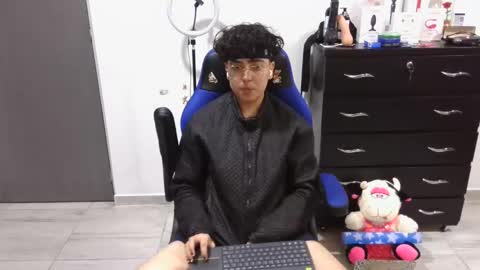 VALERIA online show from 03/10/25, 01:56