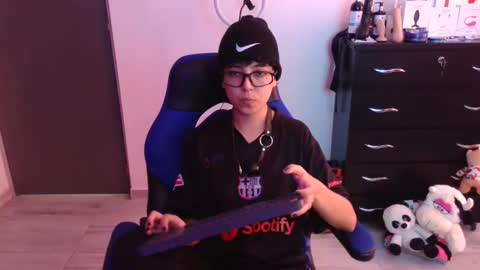 VALERIA online show from 11/13/25, 07:13