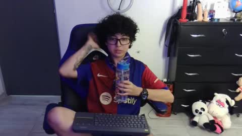 VALERIA online show from 04/22/26, 07:48