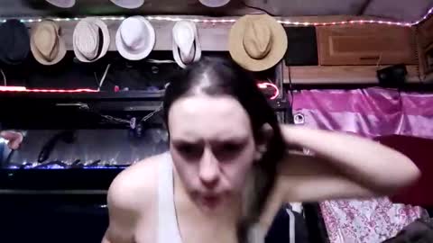 bw ky cock online show from 12/22/25, 05:37