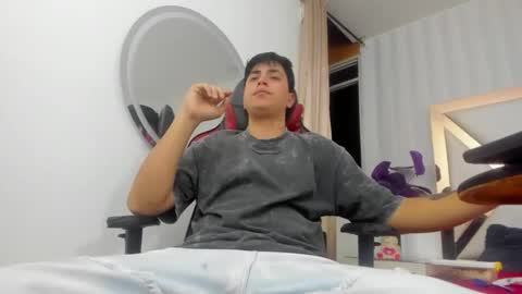 thomasthund online show from 01/14/26, 03:01