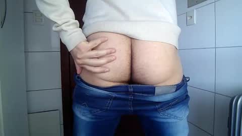 thomaz__ online show from 09/26/25, 12:31