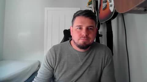 thomisfra online show from 10/22/25, 11:32