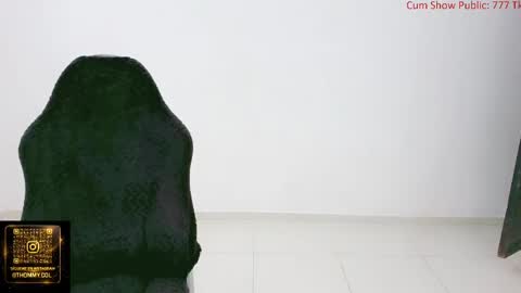 Thomas online show from 04/18/26, 01:31