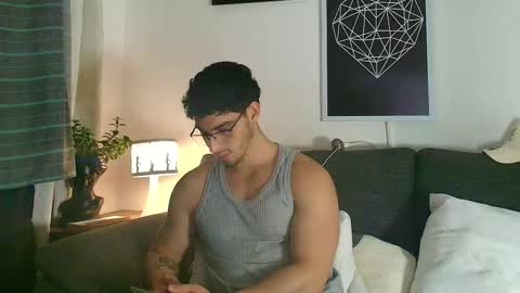 thomylov online show from 02/18/26, 01:12