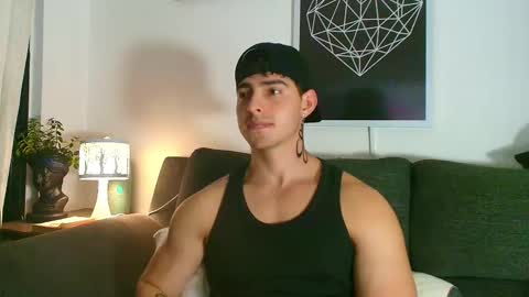 thomylov online show from 03/12/26, 04:18