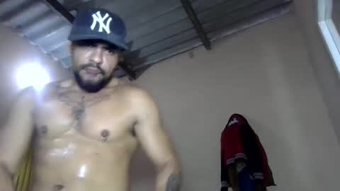 Snapshot of thonybeiio chatting on 09/18/25, 03:58 thonybeiio online show from 09/18/25, 03:58