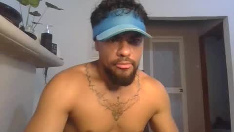 Snapshot of thonybeiio chatting on 02/15/26, 05:20 thonybeiio online show from 02/15/26, 05:20