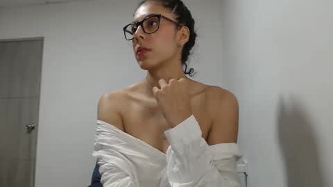 thonyy online show from 11/15/25, 11:21