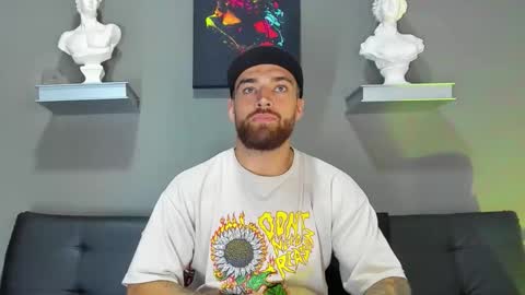 thor_evans online show from 10/15/25, 12:33