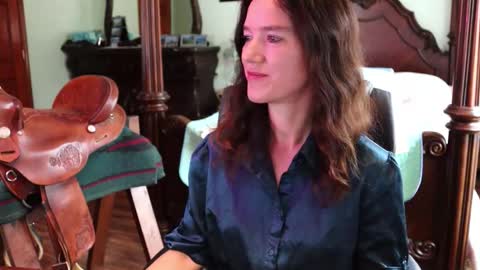 ThornburyRose online show from 01/08/26, 06:21