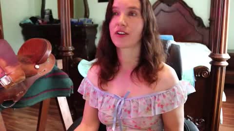 ThornburyRose online show from 02/28/26, 07:04