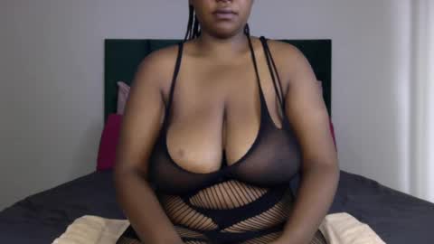 Snapshot of throatgoat2121 chatting on 01/13/25, 07:00 throatgoat2121 online show from 01/13/25, 07:00