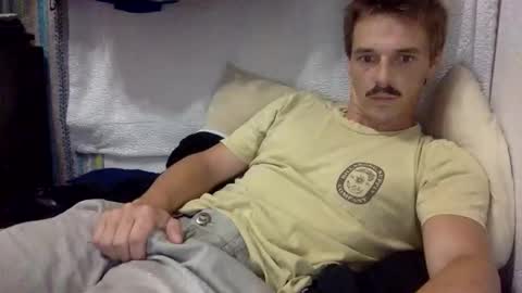 Snapshot of throatitbb chatting on 06/03/26, 04:15 throatitbb online show from 06/03/26, 04:15