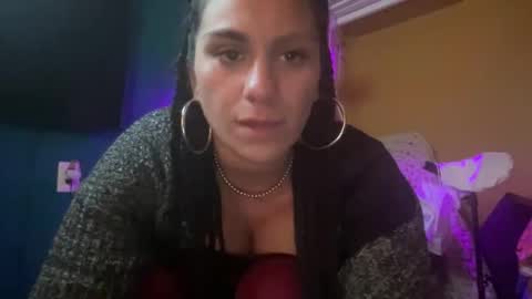 Snapshot of throatygoat chatting on 12/16/24, 02:04 throat goat online show from 12/16/24, 02:04