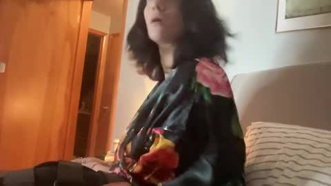 Snapshot of throatygoat chatting on 01/14/25, 01:15 throat goat online show from 01/14/25, 01:15