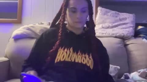 Snapshot of throatygoat chatting on 01/20/25, 11:21 throat goat online show from 01/20/25, 11:21