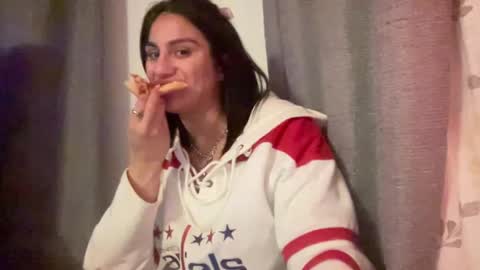 Snapshot of throatygoat chatting on 01/29/25, 01:48 throat goat online show from 01/29/25, 01:48