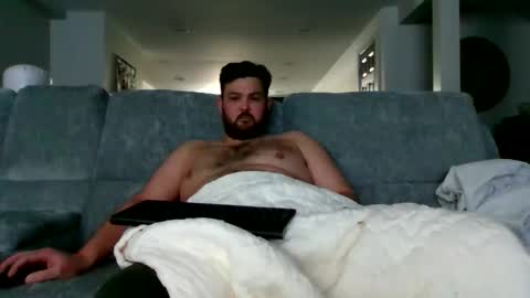 Make me explode please... online show from 02/06/26, 05:27