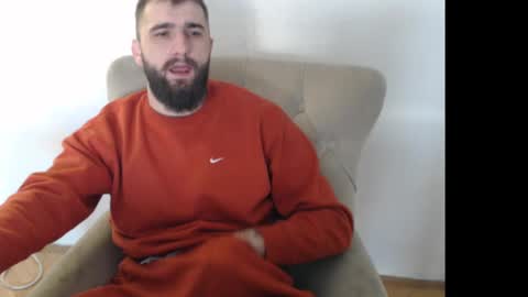 Snapshot of thug__ chatting on 12/11/24, 12:55 HugeJuicy online show from 12/11/24, 12:55