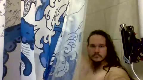 Snapshot of thunder8u42 chatting on 11/04/25, 09:19 thunder8u42 online show from 11/04/25, 09:19