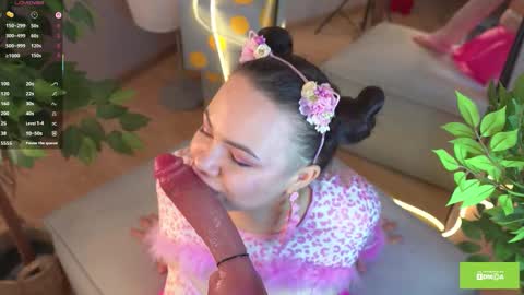 Brittney online show from 10/30/25, 08:27