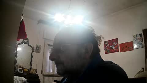 Snapshot of thunderflash73 chatting on 02/04/26, 04:13 Little Wolf online show from 02/04/26, 04:13