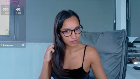 tia_j online show from 06/14/26, 01:13