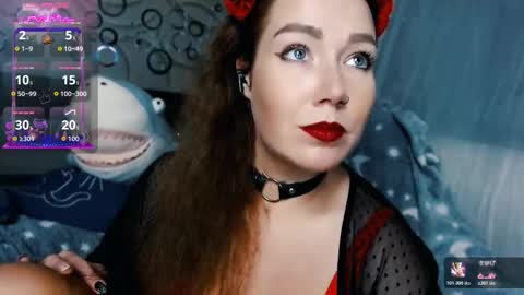 Snapshot of tia_meow chatting on 10/17/25, 11:51 tiameow online show from 10/17/25, 11:51