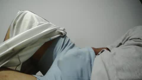 Snapshot of tiago2588 chatting on 02/12/25, 11:41 tiago2588 online show from 02/12/25, 11:41