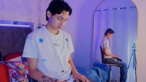Snapshot of tian_sex chatting on 06/09/26, 04:24 online show from 06/09/26, 04:24