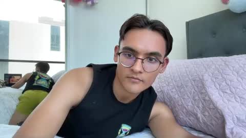 tian_velasquez online show from 01/07/25, 02:53