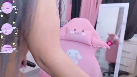 Tiana Le online show from 01/15/25, 04:36