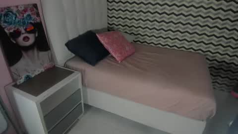 Snapshot of tianapiket chatting on 02/13/25, 11:47 tianapiket online show from 02/13/25, 11:47