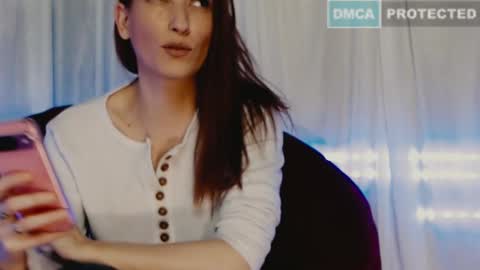 Snapshot of tiannarae chatting on 01/04/25, 03:50 TIANNA online show from 01/04/25, 03:50