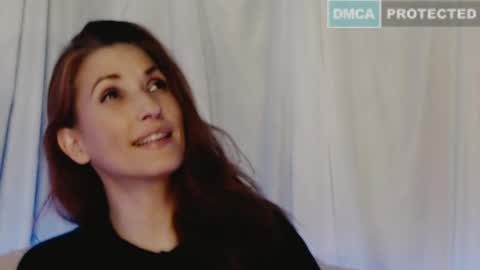 Snapshot of tiannarae chatting on 01/21/25, 02:00 TIANNA online show from 01/21/25, 02:00